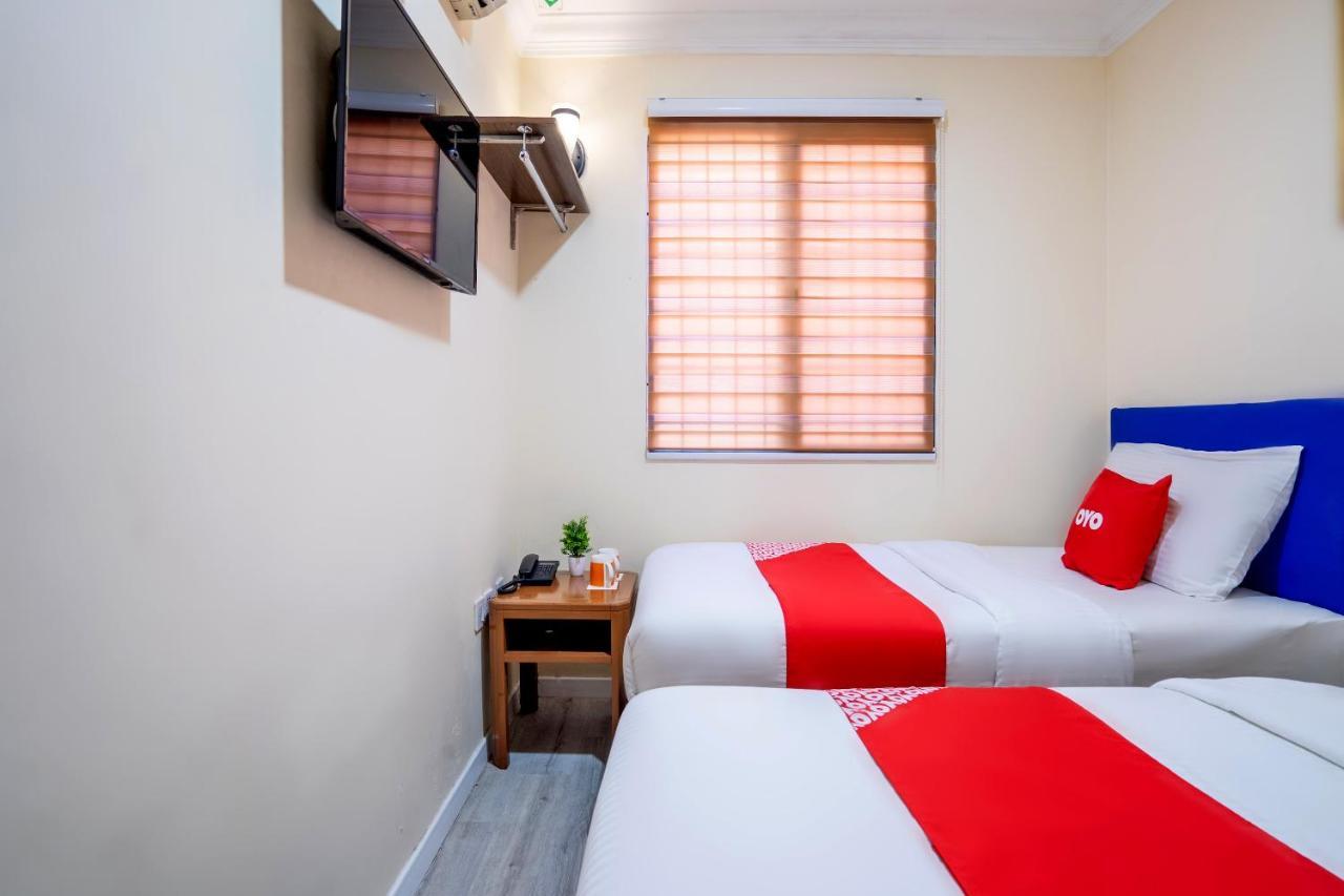 Hentian Hotel Kajang Kültér fotó