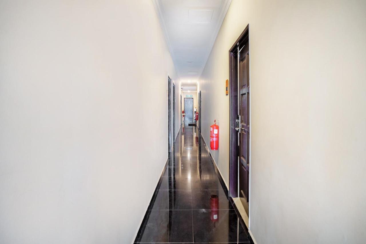 Hentian Hotel Kajang Kültér fotó